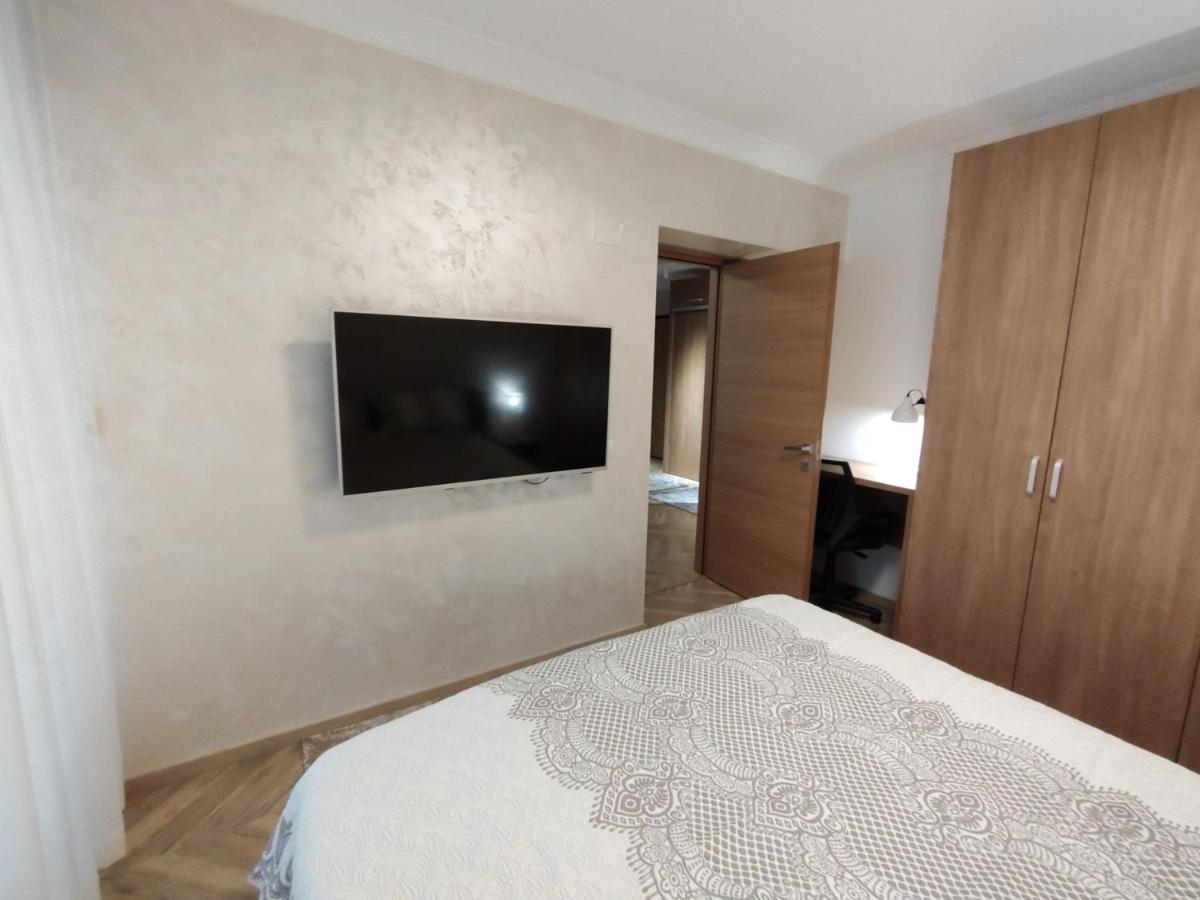 Decebal Premium Confort Craiova Exterior photo